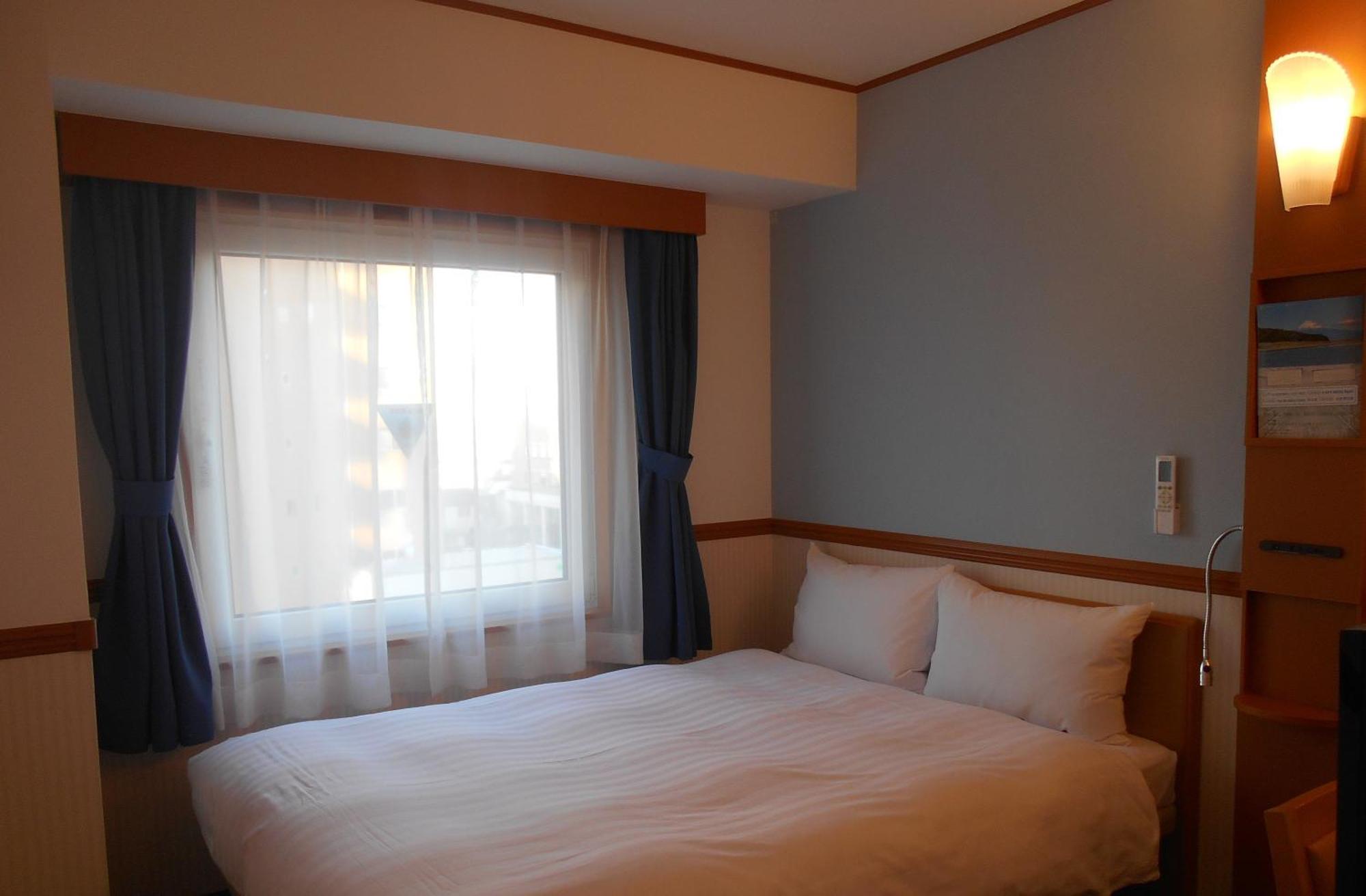 Toyoko Inn Niigata Furumachi Exterior foto